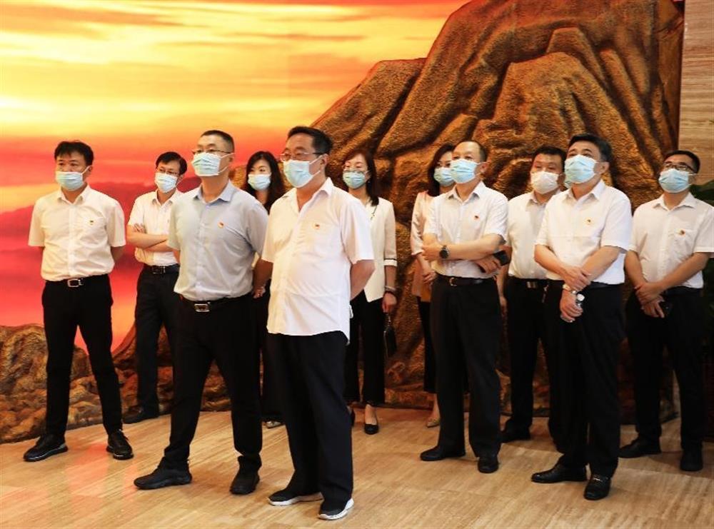 伟德国际victor1946组织开展迎“七一”暨 党史学习教育主题活动